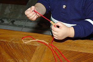 making noodle necklaces